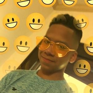 Meet your Posher, Devin